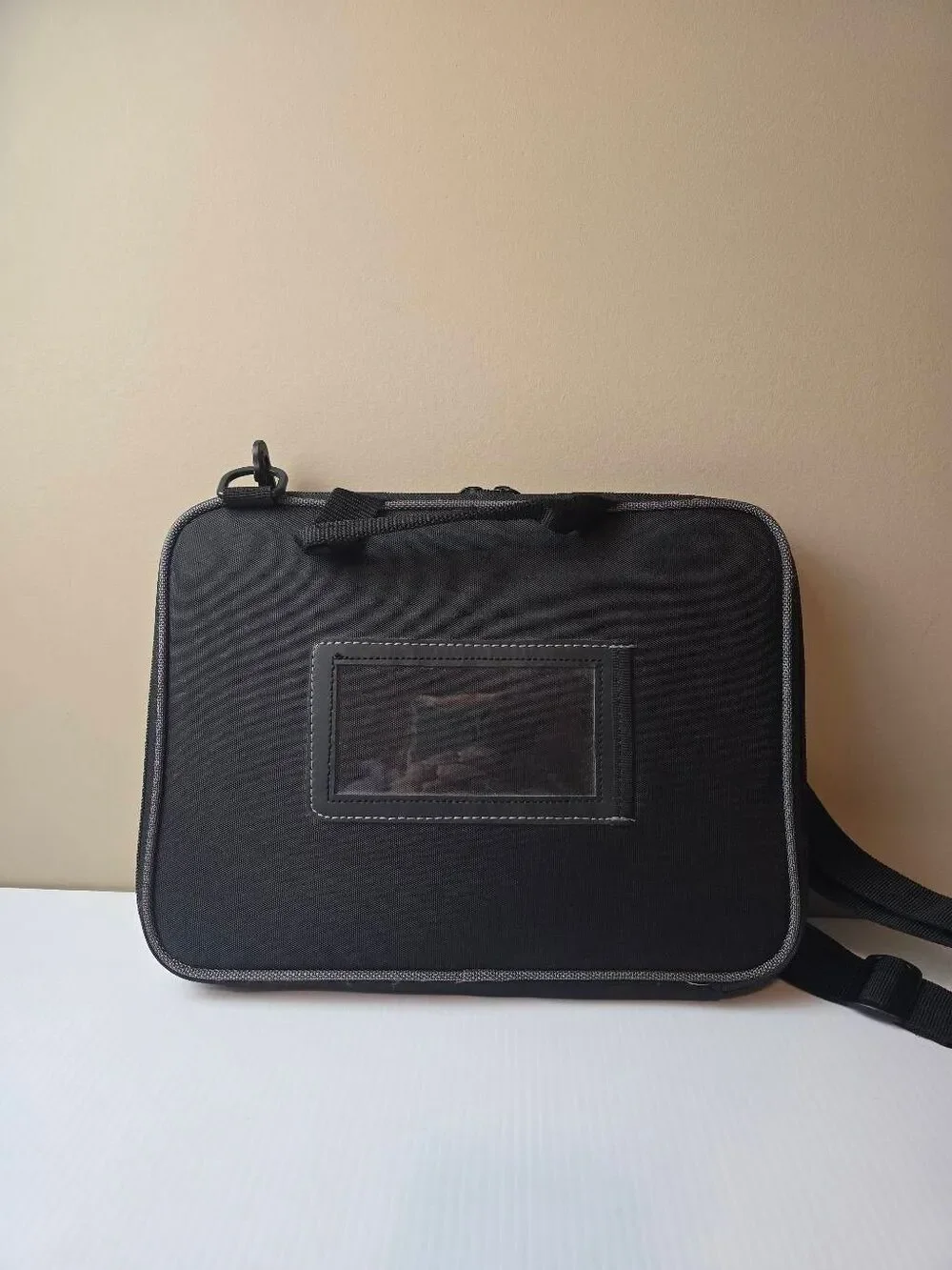 Targus Laptop/Tablet Bag Gray